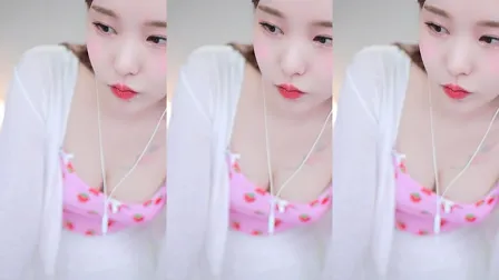 AfreecaTV主播秋亭BJ츄정2021年6月14日直播视频舞蹈剪辑232440